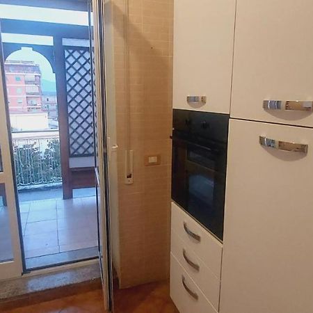 L'Attico Di Angie Apartment Монтеротондо Екстериор снимка