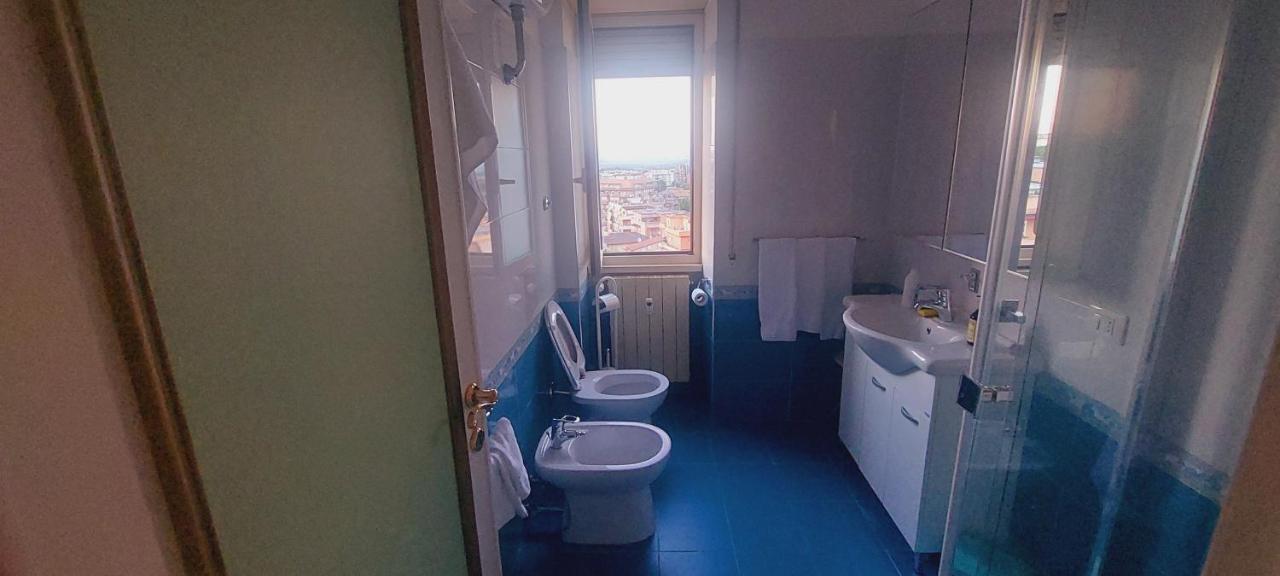 L'Attico Di Angie Apartment Монтеротондо Екстериор снимка