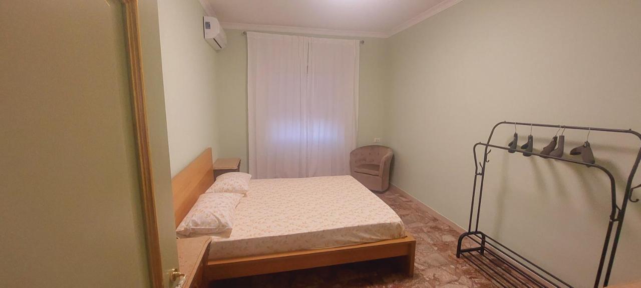 L'Attico Di Angie Apartment Монтеротондо Екстериор снимка