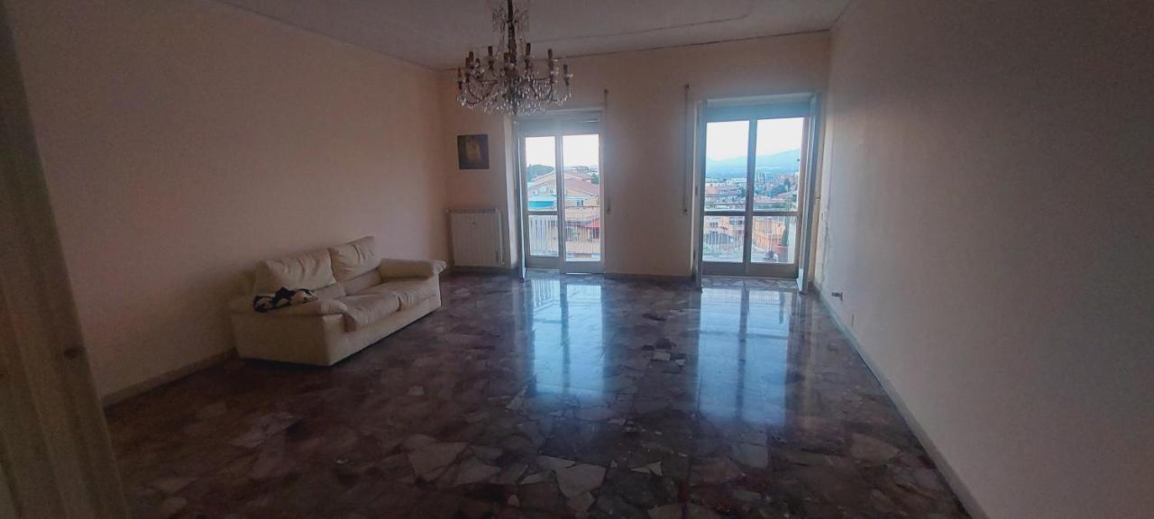 L'Attico Di Angie Apartment Монтеротондо Екстериор снимка